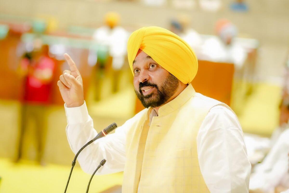 EC officials enter Bhagwant Mann