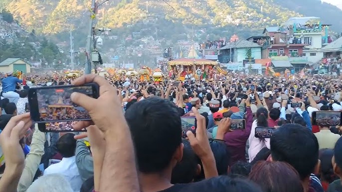 International Kullu Dussehra Kicks Off with Grand Chariot Procession in Himachal Pradesh