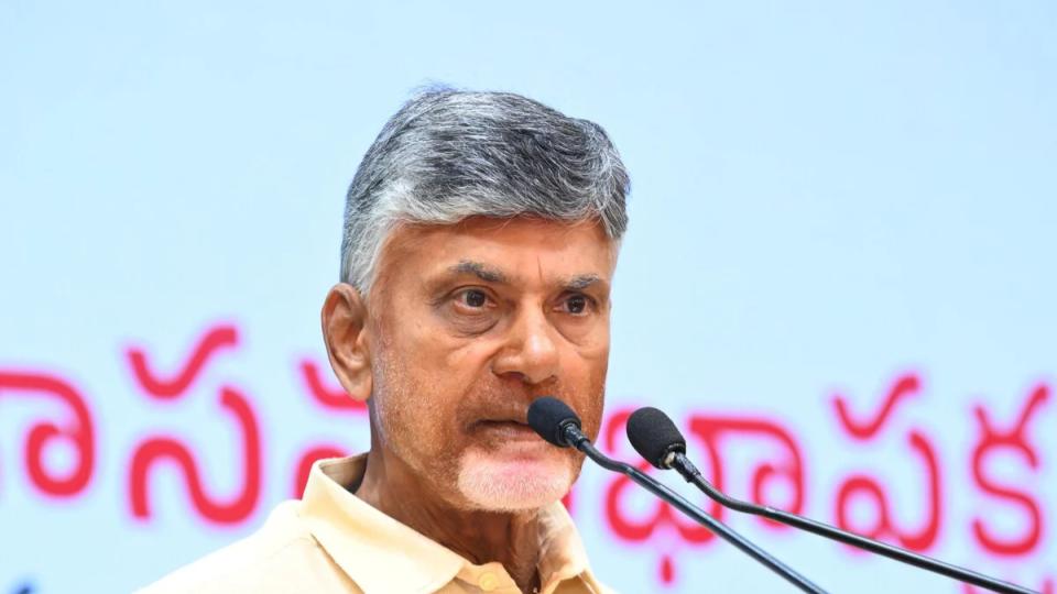 Chandrababu announces Amaravati as sole capital of Andhra Pradesh