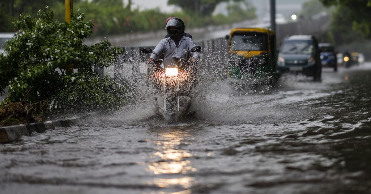 IMD forecast Heavy Rainfall in Konkan, Goa, Maharashtra, Gujarat, and MP Until Saturday