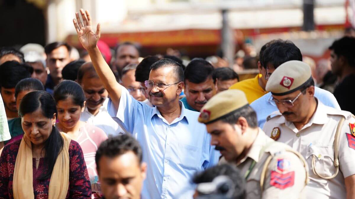 delhiexcisepolicycase:kejriwalsurrendersattiharjailsenttojudicialcustodytilljune5