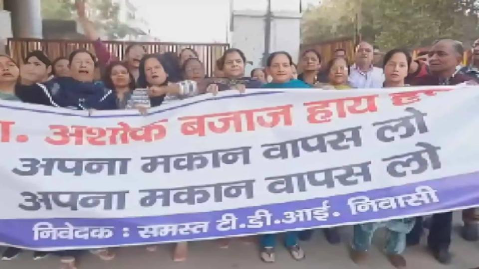 Protests in Moradabad over sale of house to Muslim couple 