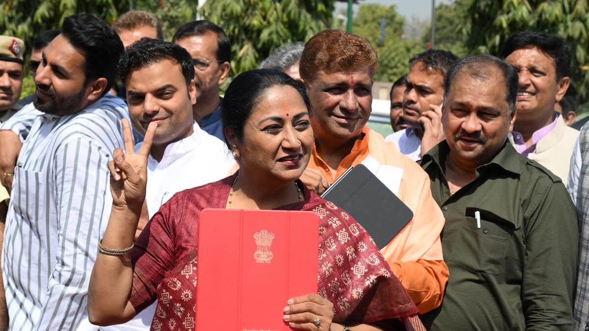 Delhi CM Rekha Gupta presents Rs 1 lakh crore budget for 2025-26 in the Assembly