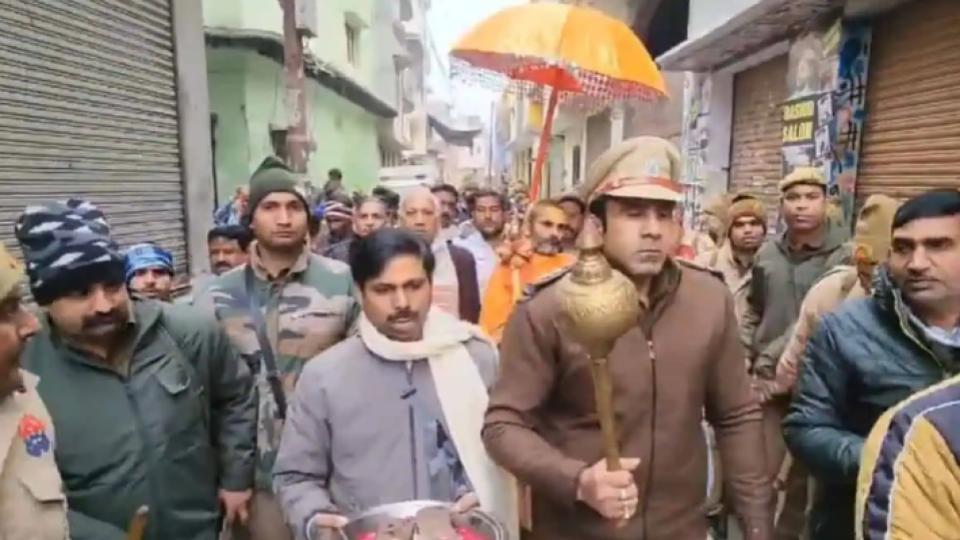 Sambhal cop faces probe for joining religious events in uniform