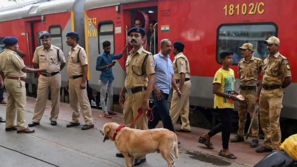 Two Mumbai-bound trains receive bomb threats, searches underway