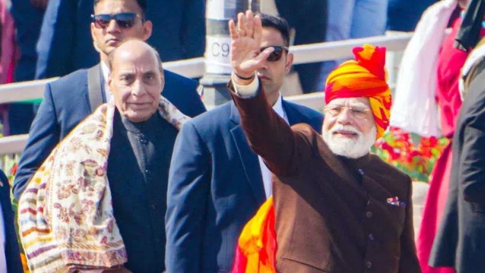 PM Narendra Modi walks down Kartavya Path to greet people