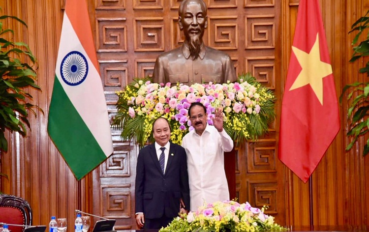 indiavietnamdiscusswaystostrengthenstrategicpartnership